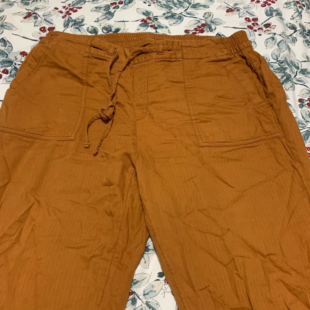 Old navy pants.
